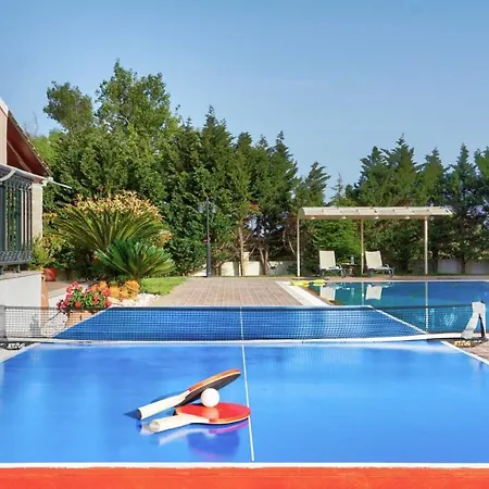 Villa Lefki