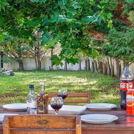 Villa Lefki *